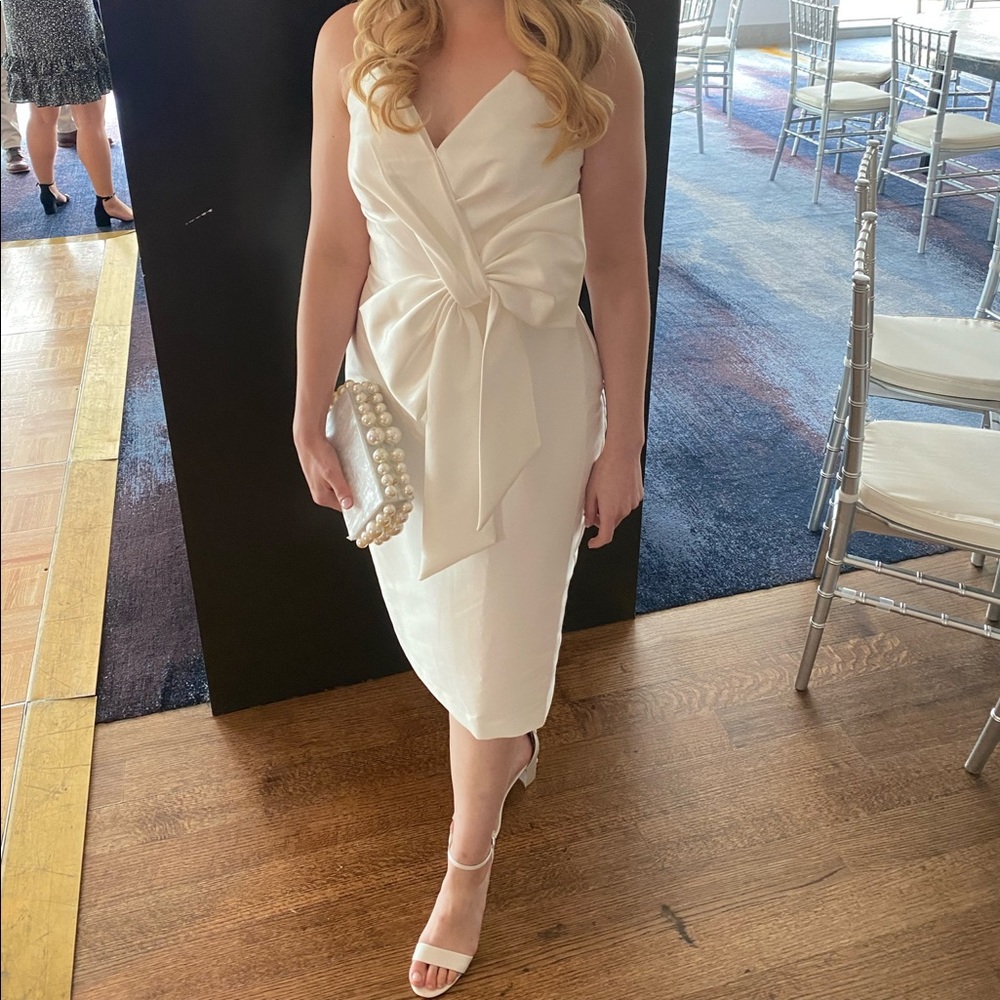 Badgley Mischka strapless V-neck Bow Cocktail